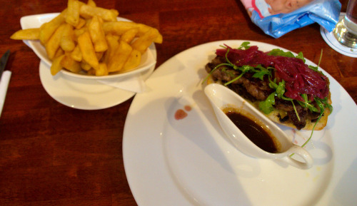 Blue Haven Kinsale Open steak sandwich